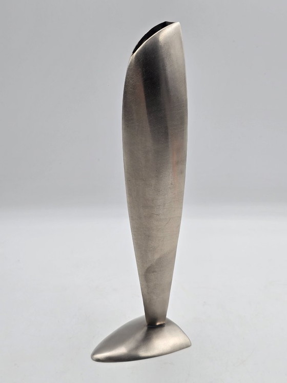 Image 1 of Vintage industriële massief RVS vaas