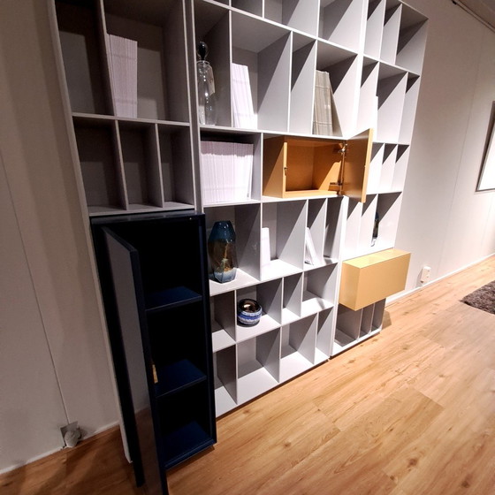 Image 1 of Piure Flex bookcase