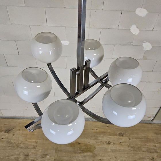 Image 1 of Lustre Art Déco ancien en chrome avec boules de verre, 1920