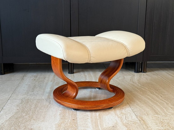 Image 1 of Stressless by Ekornes relaxfauteuil met voetenbank, echt leer, crème, maat M