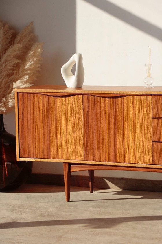 Image 1 of Credenza vintage in teak e zebrano – Elliots of Newbury, anni '60