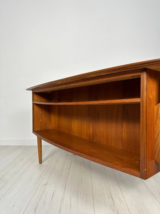 Image 1 of Vintage Curved Danish Teak Writing Desk, Mid-Century Modern Design, 1960s