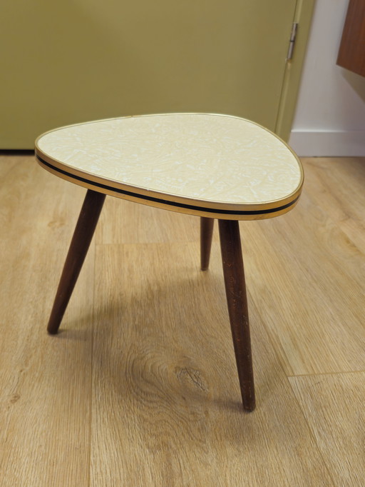 Table à plantes vintage Table d'appoint jaune