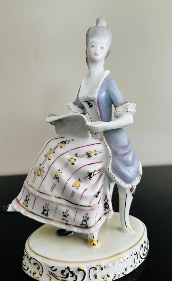 Image 1 of Holohaza Rococo dame