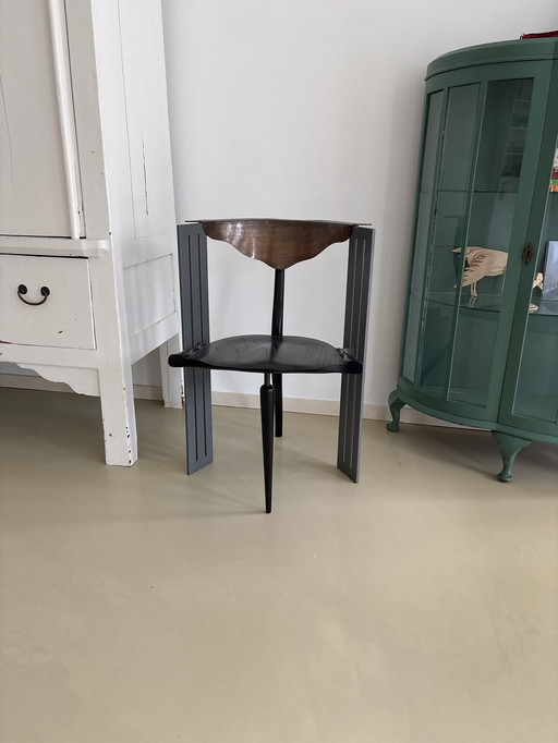 Stola Boris Sipek modello Ota Otanek