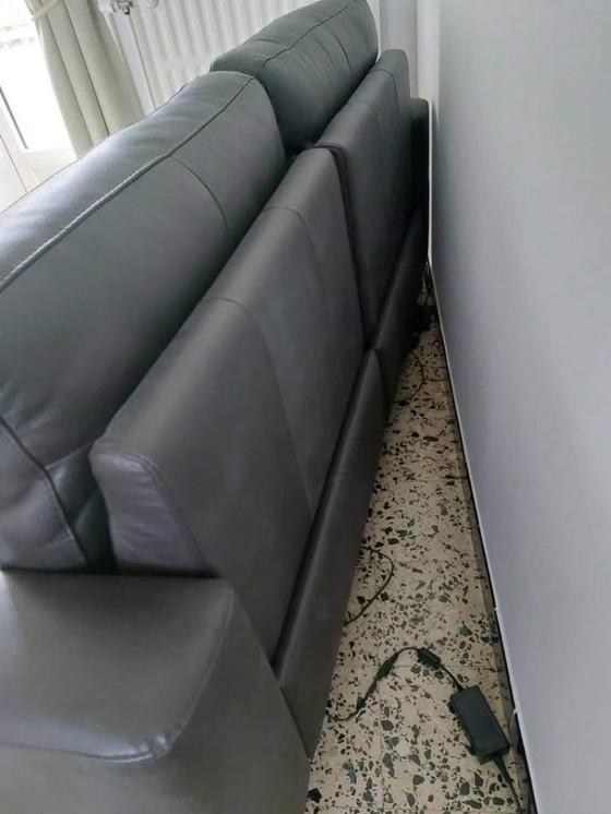 Image 1 of Fauteuil électrique en cuir véritable - Poltrone e Sofa