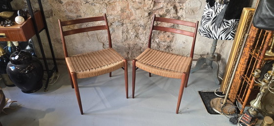 Image 1 of Arne Wahl Iversen (1927-2016) - Paar stoelen van Glyngøre Stolefabrik, DK, circa 1950-1960