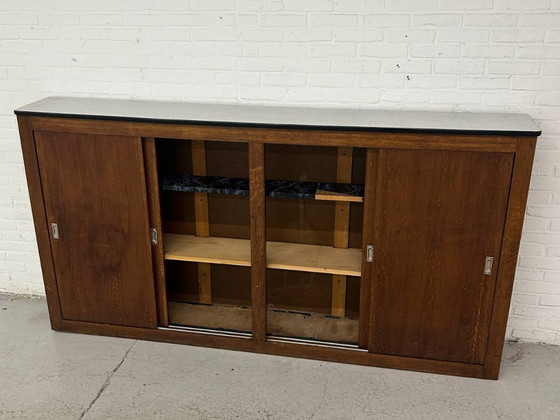 Image 1 of Vintage schoolkast - schuifdeurkast