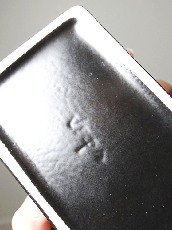 Small vintage ceramic box signed "veφa", 1960s-1970s, Decorative Objects, Black (photo 10 of 10)