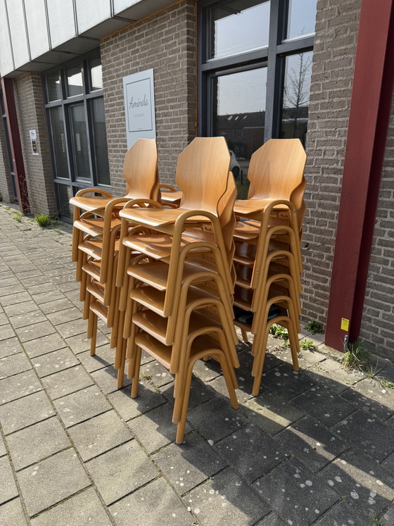 Lot of 24x vintage plywood stacking chairs ‘80s – Dining chairs (photo 3 of 11)
