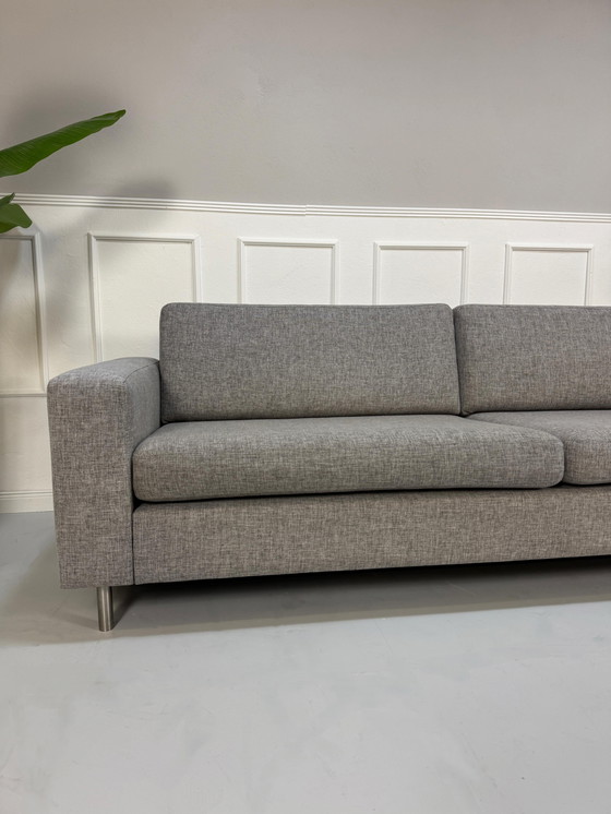 Image 1 of Sofá de tela de diseño Bolia Scandinavia. Entrega posible.