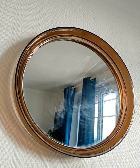 Image 1 of Miroir rond 40cm en plexiglas Gilac 1970 