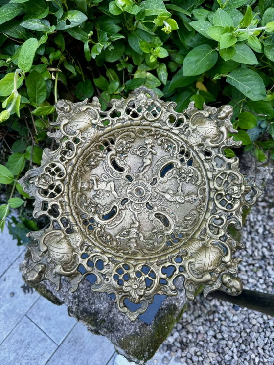 Large bronze fruit bowl from the 19th century. – Brass, Art Nouveau (photo 4 of 12)