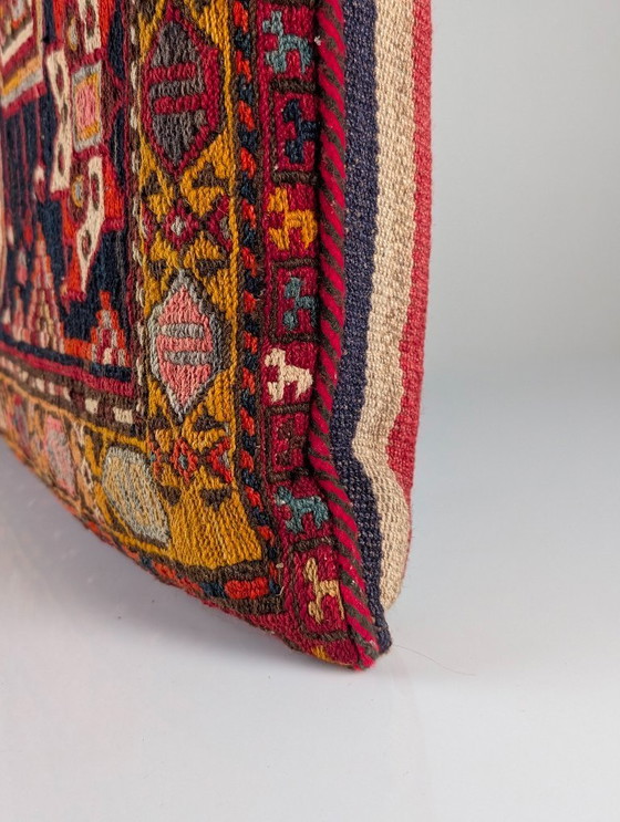 Image 1 of Gran cojín de suelo kilim soumak caucásico, de lana, mediados del siglo XX