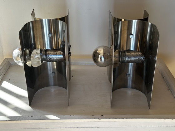Image 1 of Paire d’appliques Harvey Guzzini Italie - Metal Chromé - Space Age années 70