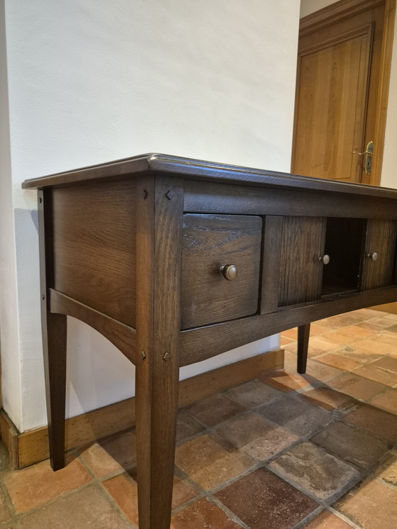 Image 1 of Klassieke console tafel, sidetable,  tv meubel, vol hout