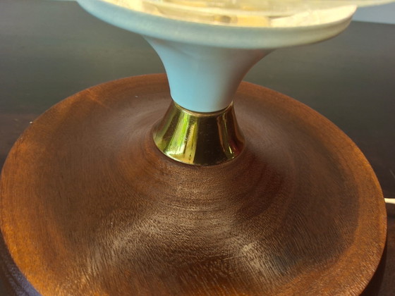 Image 1 of Vintage tafellamp met glazen reliëf kap jaren 60