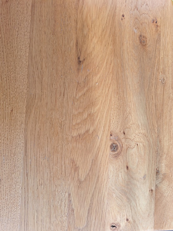 Image 1 of Eettafel Loosdrecht naturel eiken met metalen frame en vier antraciet stoelen