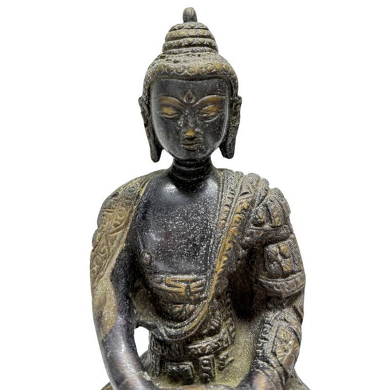 Nepali Fire-Gilded Bronze Buddha Pair – Early 20th Century – Lot 457 – Sculpture (photo 17 of 19)
