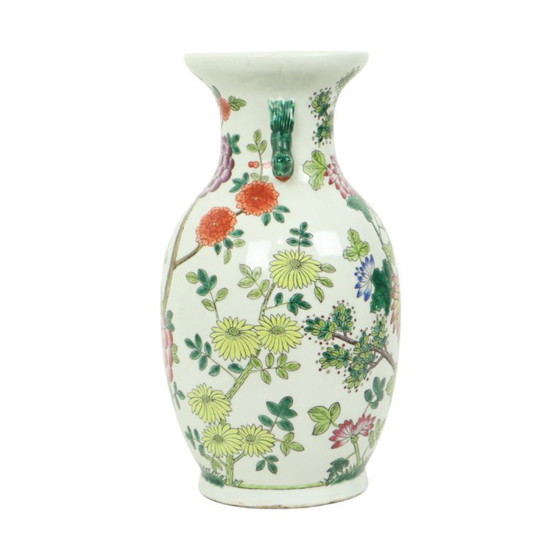 Image 1 of Florero de porcelana china Famille Rose