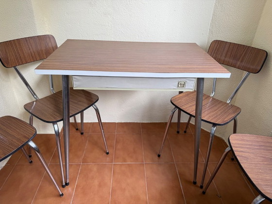 Image 1 of Salle à manger vintage en Formica