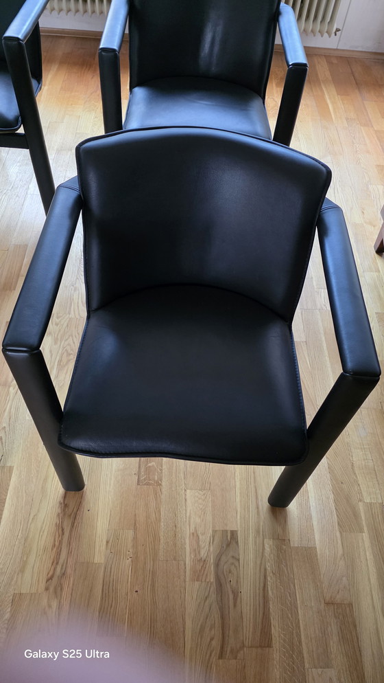 Image 1 of Leolux eettafelset incl. 4 Leolux stoelen 