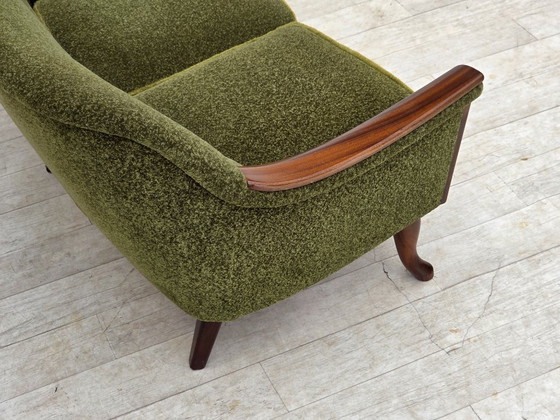 Image 1 of Divano vintage norvegese a 3 posti, anni '70, in legno di teak.