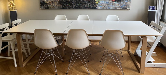 Image 1 of Bolia dining table 260/100