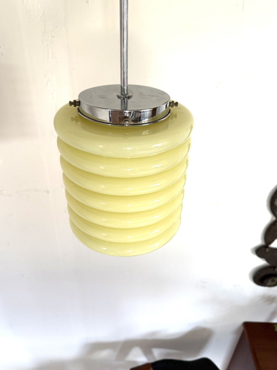 Image 1 of Vintage Art Deco opaalglazen hanglamp, Italië ‘50