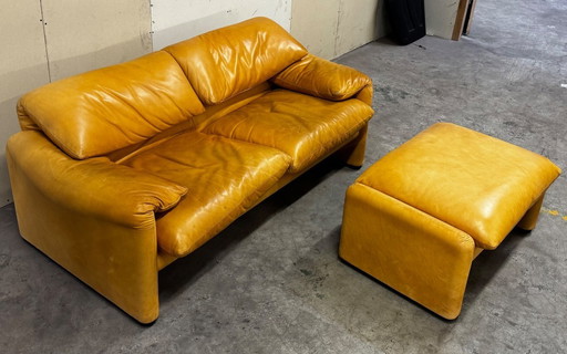 Cassina Maralunga 2 posti + poggiapiedi