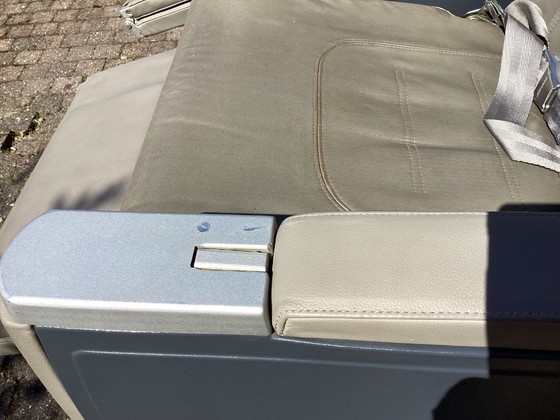 Image 1 of Sedili in pelle vintage di classe business dell'aereo A320