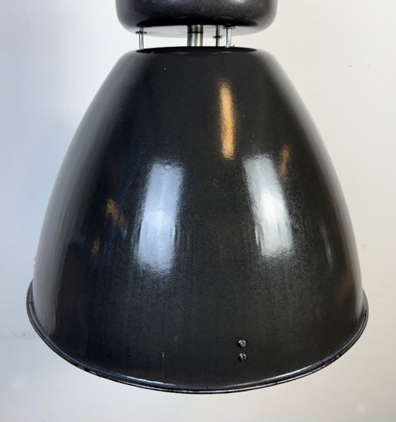 Image 1 of Grote zwarte geëmailleerde industriële hanglamp van Elektrosvit, jaren 60