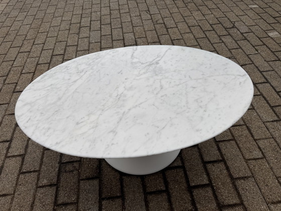 Image 1 of Originele Knoll Tulip Ovale Salontafel Eero Saarinen in Arabescato mat 107x70