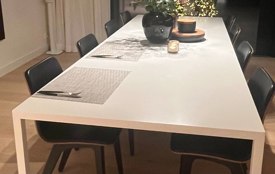 Image 1 of Tavolo da pranzo MDF Italia Tense - Bianco - Solid Surface (tipo Corian) - 280 x 100 cm - design senza tempo