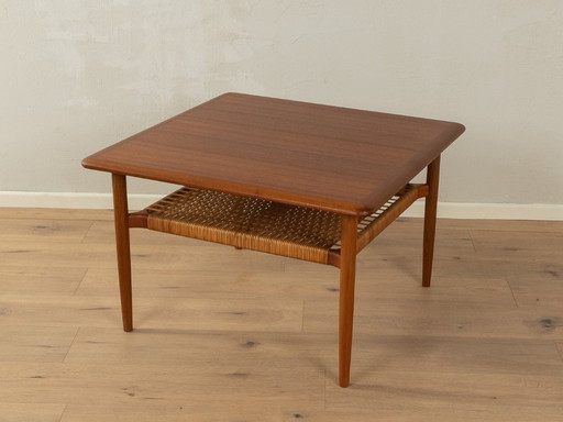 Model 214 coffee table, Kurt Østervig