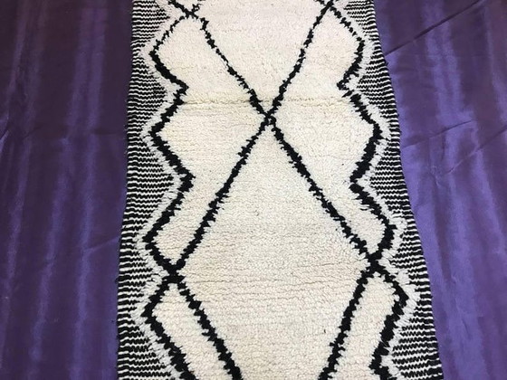 Handgemaakt zwart-wit wollen loper tapijt op maat 75/300 cm – Aime Té, Vloerkleden en tapijten, Wool (photo 4 of 7)