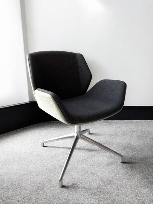 Boss Design Kruze Lounge Chair by David Fox – Original – fauteuils, Aluminium, Textile