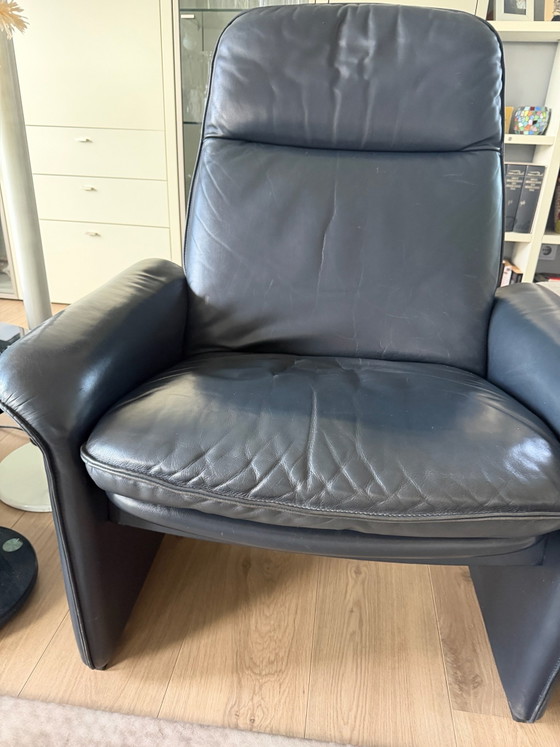 DeSede DS55 set di 2 poltrone design in pelle blu con funzione relax. – De Sede (photo 5 of 5)