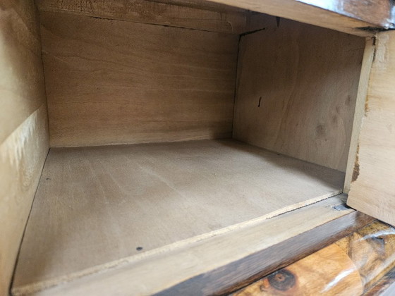 Image 1 of Toscaanse Art Deco kaptafel uit de jaren 40 van walnootwortelhout.