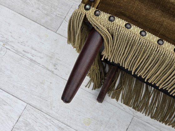 Image 1 of 1970er Jahre, Dänischer Sessel, grüner Möbelvelours, Beine aus Eschenholz.