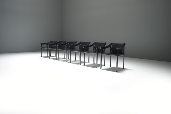 Image 1 of Superbe ensemble de 6 fauteuils '905' en cuir noir par Vico Magistretti pour Cassina