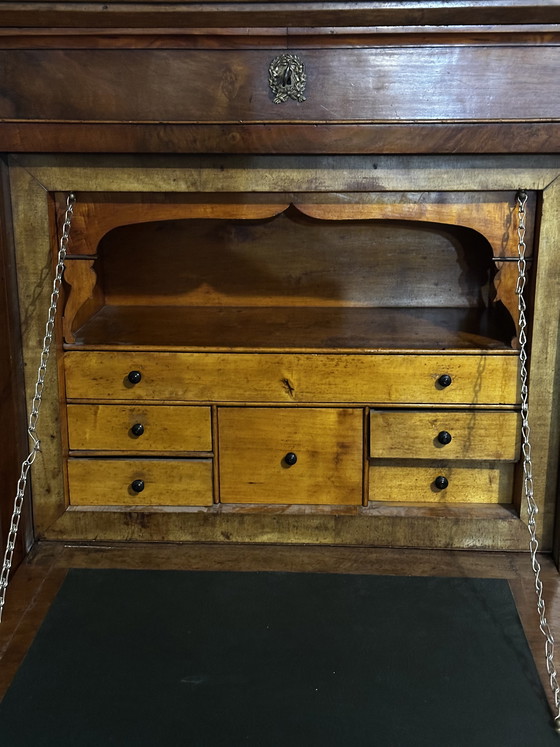 Image 1 of Scrivania Luigi Filippo in noce e radica di noce - XIX secolo