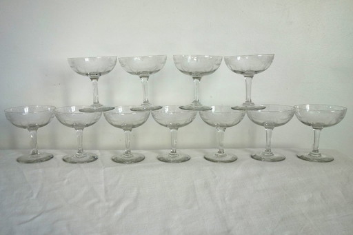 11 vintage gegraveerde kristallen champagneglazen