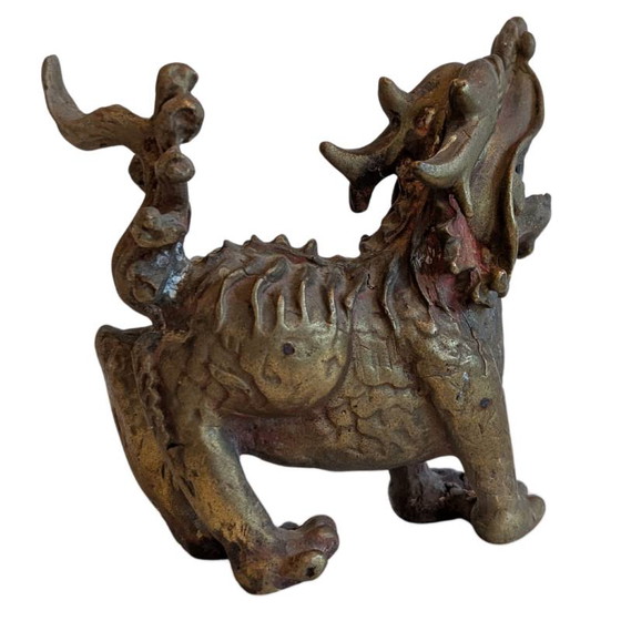 Set of two Chinese bronze foo dogs – lot 101 – Oliver, Paintings & Drawings, Canvas, Cotton, Aziatisch (photo 308 of 310)