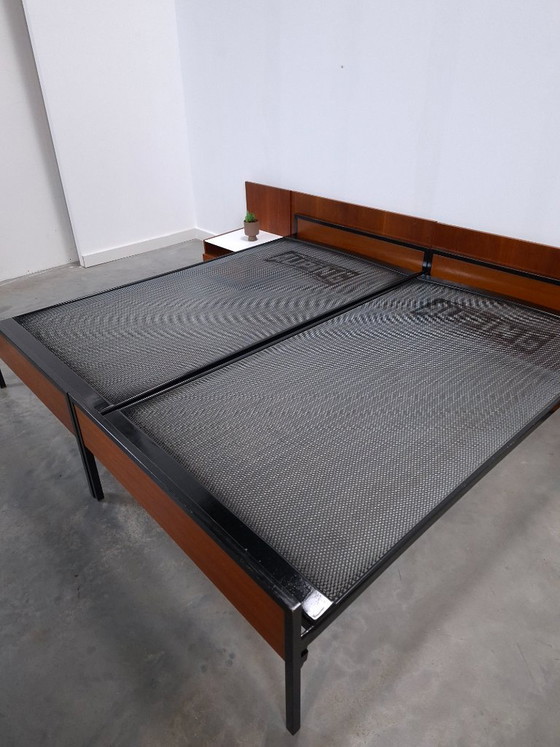Double bed Japanese Series Cees Braakman for Pastoe and Auping with nightstands – Metal (photo 19 of 20)