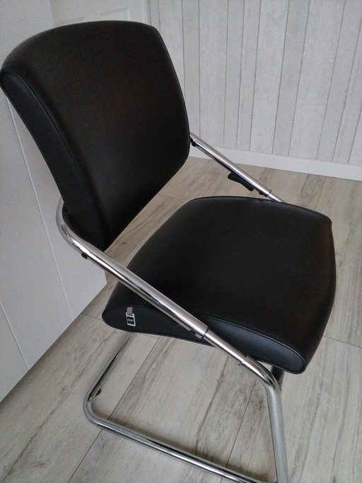 4 sedie da pranzo regolabili nere