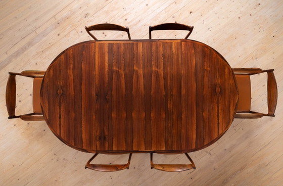 Image 1 of Torbjørn Afdal Darby eethoek met zes stoelen en uitschuifbare tafel, Noorwegen, jaren 60
