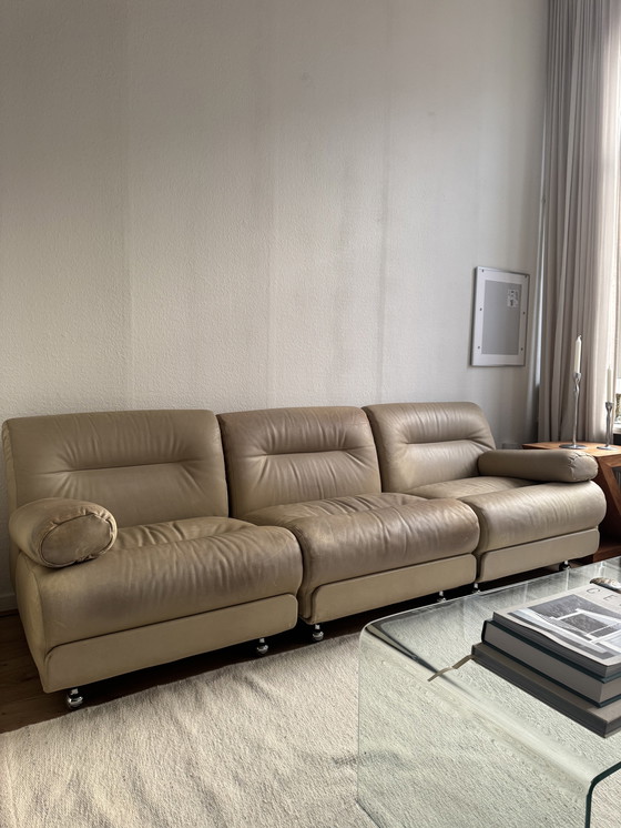 Image 1 of Vintage leather sofa cream