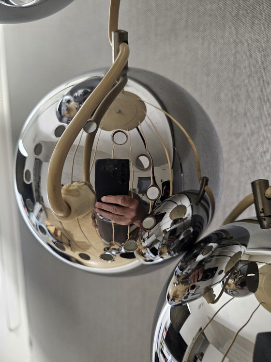 Image 1 of Large XXL Space Age cascade pendant light, 10 chrome globes, Reggiani style – 1970s