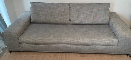 Image 1 of Ensemble complet Minotti 6 pièces comprenant 2 canapés, 1 pouf et 1 table basse.